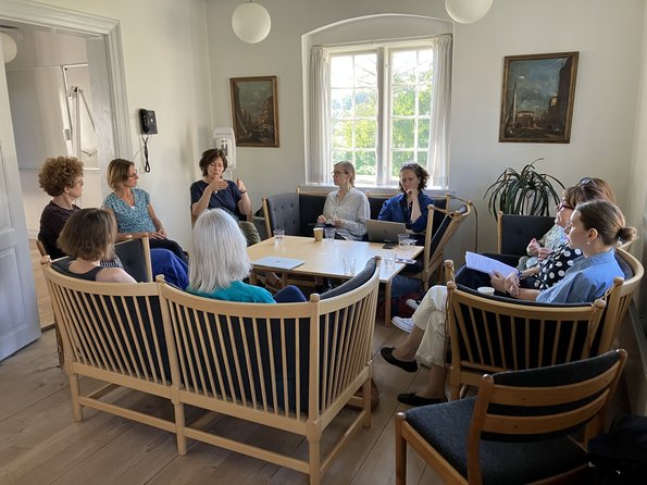 Tak til alle, som deltog: Agnes Hamberger, Christian Larsen, Heather Ellis, Johanna Overud, Johanna Sjöstedt, Julia Horne, Marilyn Booth, Rebecca Rogers, Rebecka Göransdotter, Viveca Lindberg, Åsa Broberg, Marianne Høyen, Kystan Palani-Jafi, Pernille Svare Nygaard og Ning de Coninck-Smith.